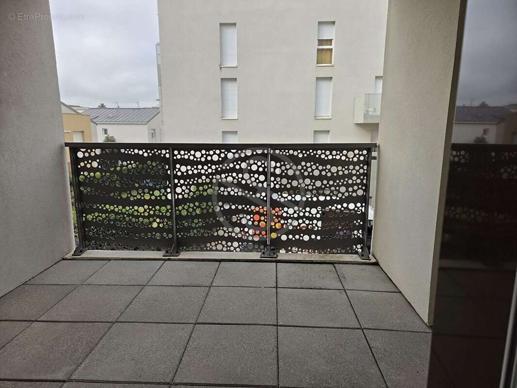 Appartement à L'ISLE-D'ABEAU