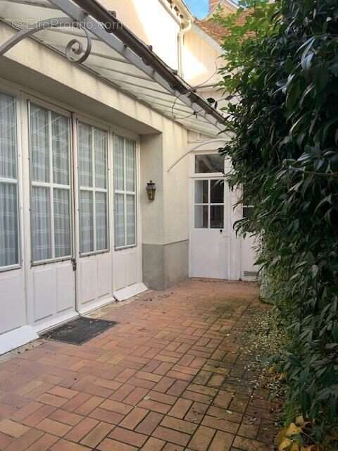 Maison à ECHILLEUSES