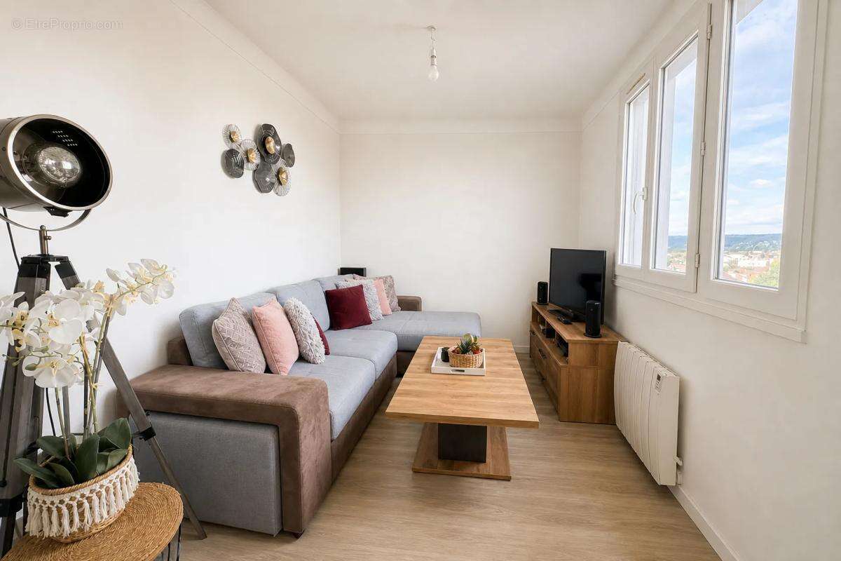 Appartement à MANTES-LA-VILLE