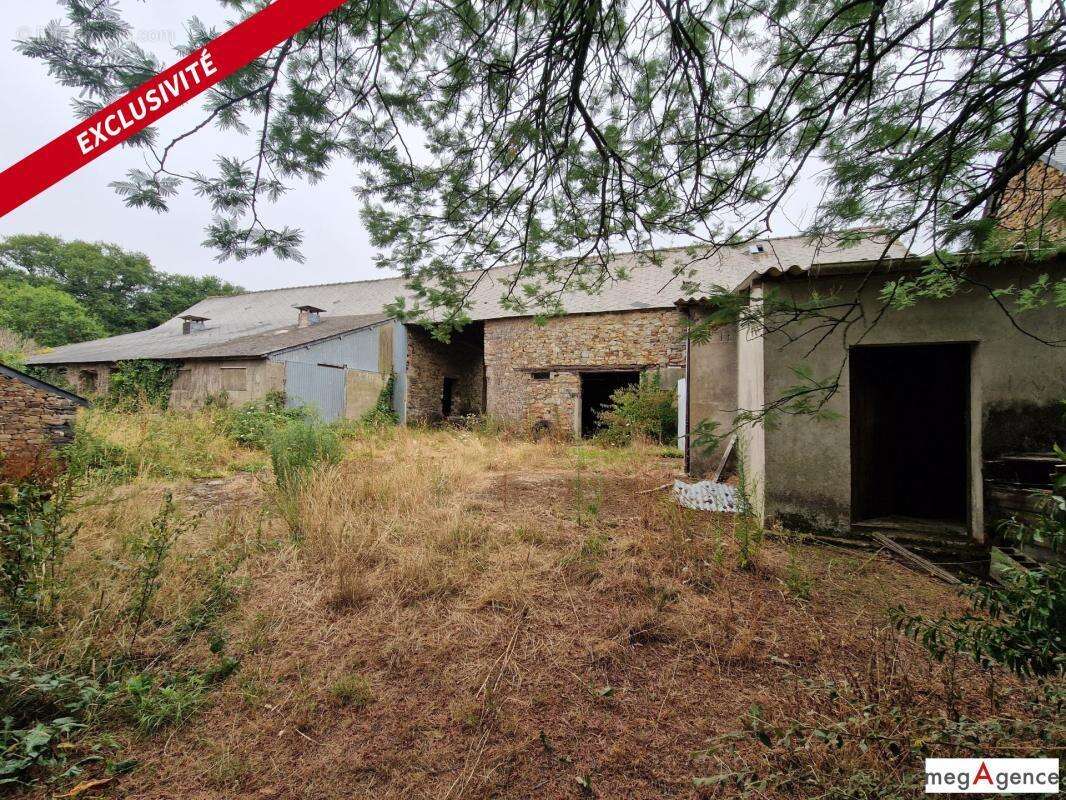 Maison à GRAND-FOUGERAY