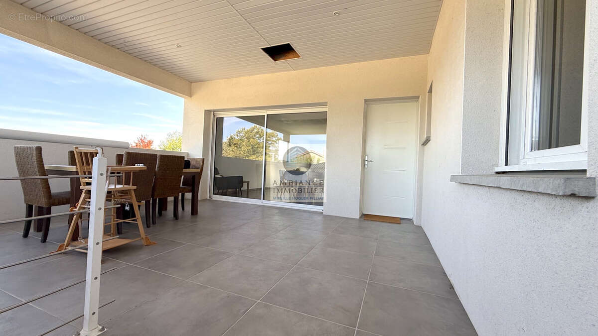 Appartement à GUILHERAND-GRANGES