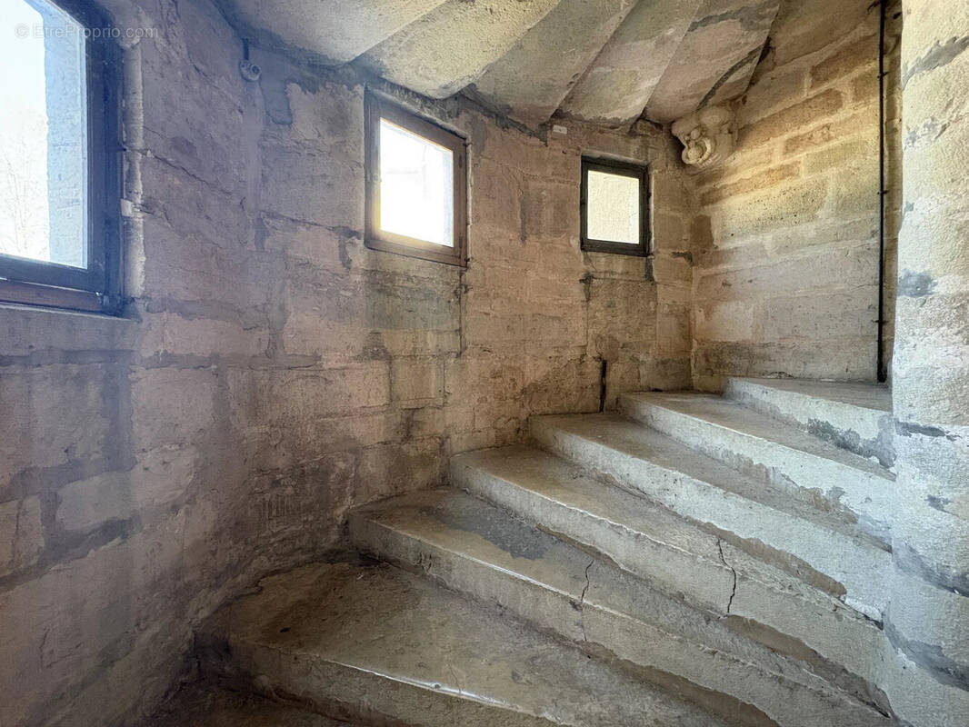 Appartement à MARNAY