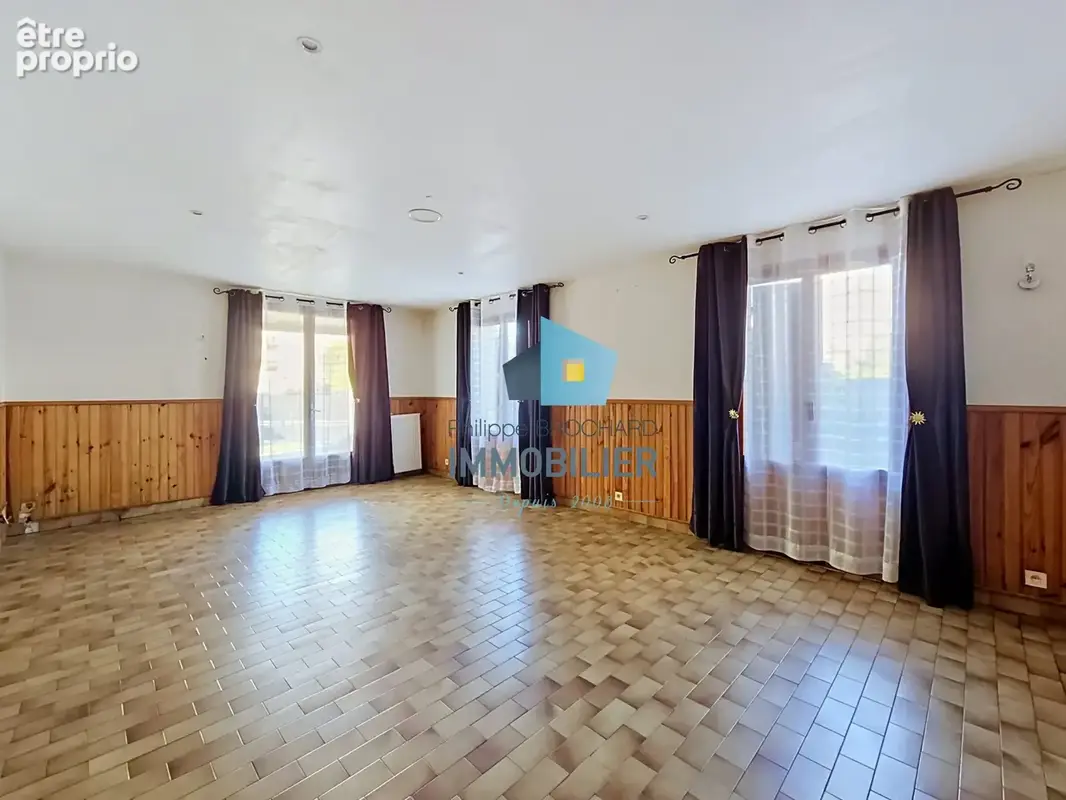 Maison 8 pièces 143 m² à vendre à Noisy-Le-Grand (93160) - photo 3