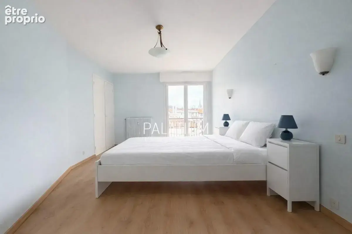 Spacieux appartement traversant trois pièces - photo 7
