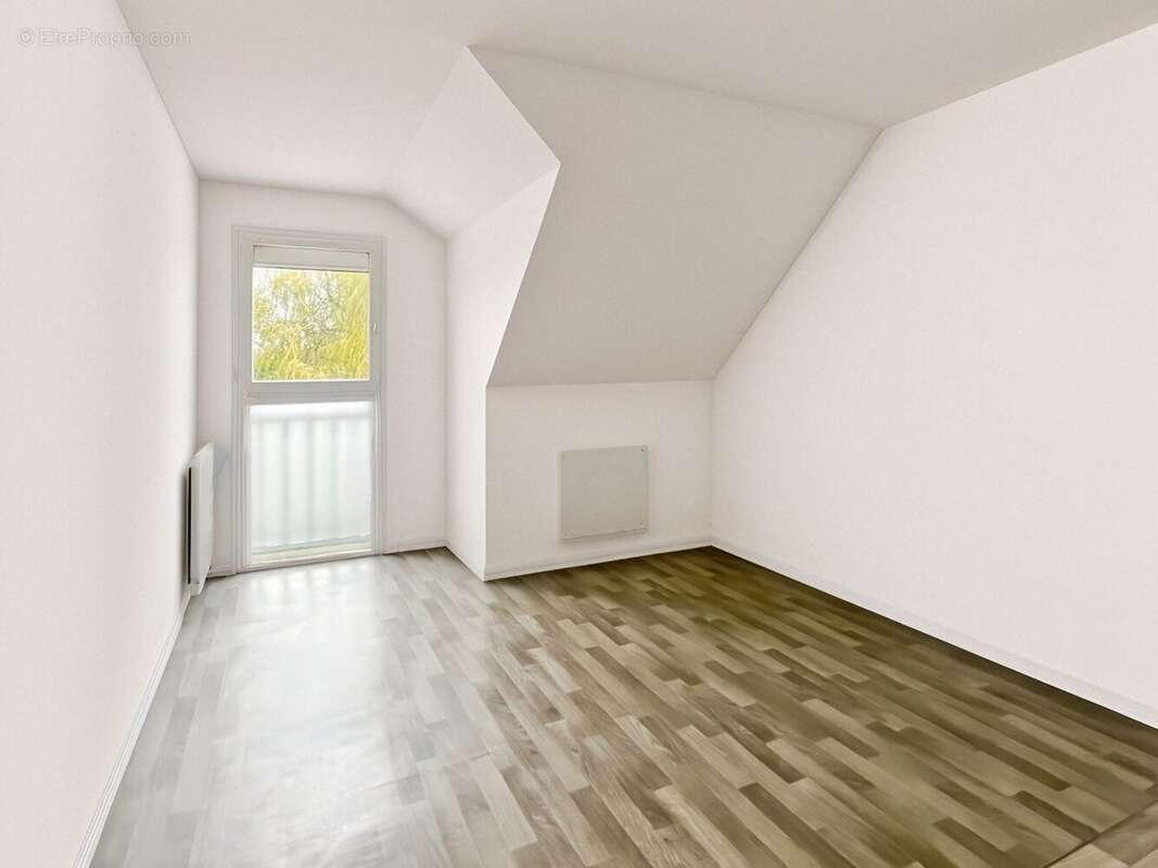 Maison 110 m² à Oissel  - photo 6