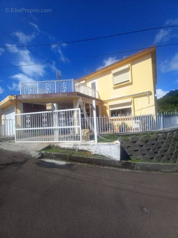 Maison à FORT-DE-FRANCE