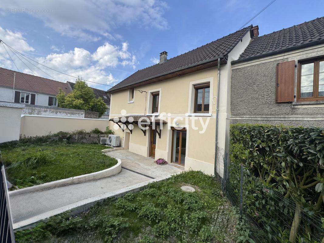 Maison 115 m² à Iverny  - photo 16