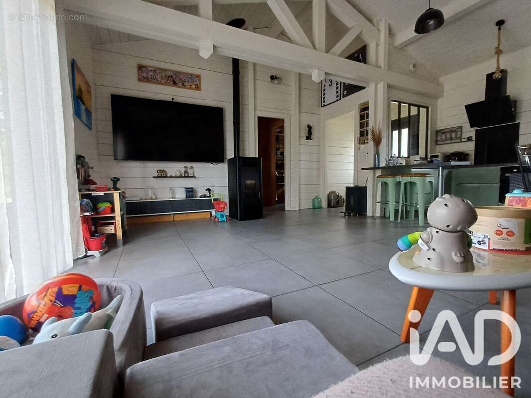 Maison 92 m² à Bourgnac  - photo 6
