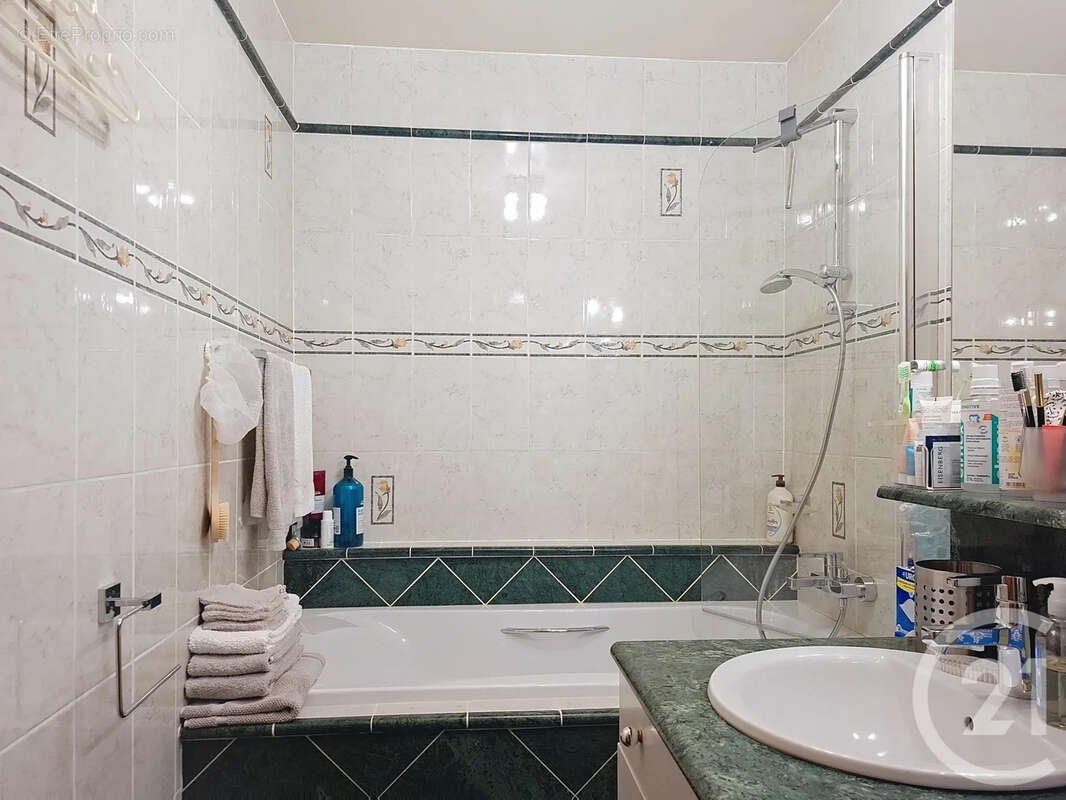 Appartement à MELUN