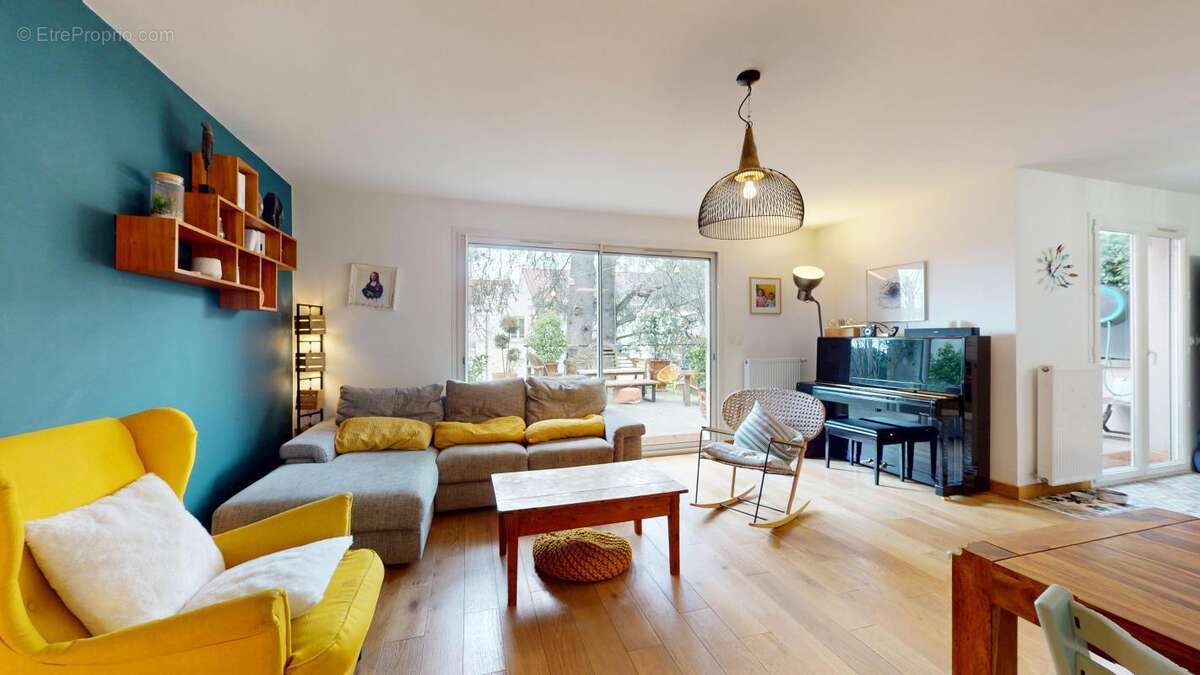 Maison à RILLIEUX-LA-PAPE