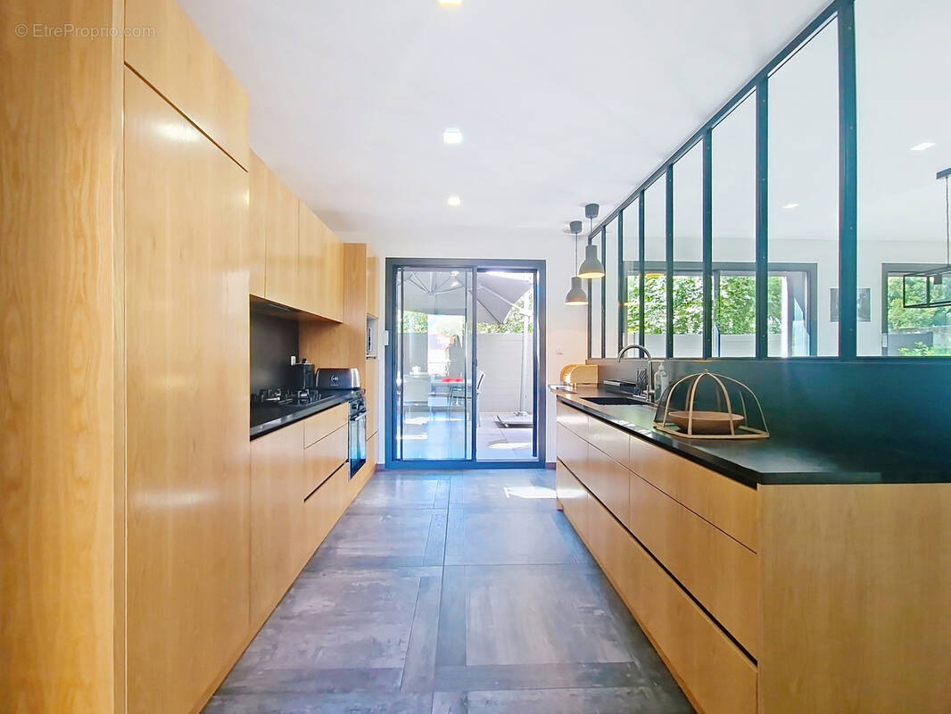 Appartement à GIERES