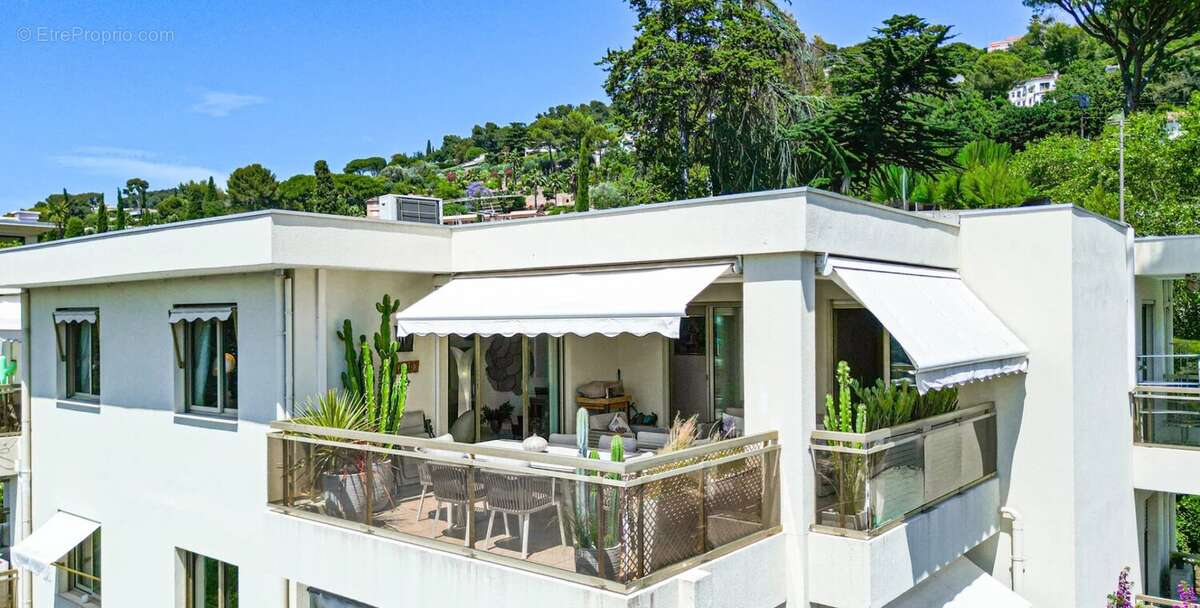 Appartement à LE CANNET