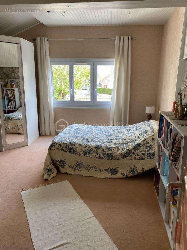 Maison à DAMMARTIN-EN-SERVE