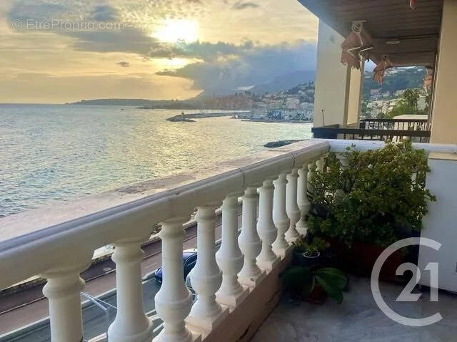 Appartement à MENTON