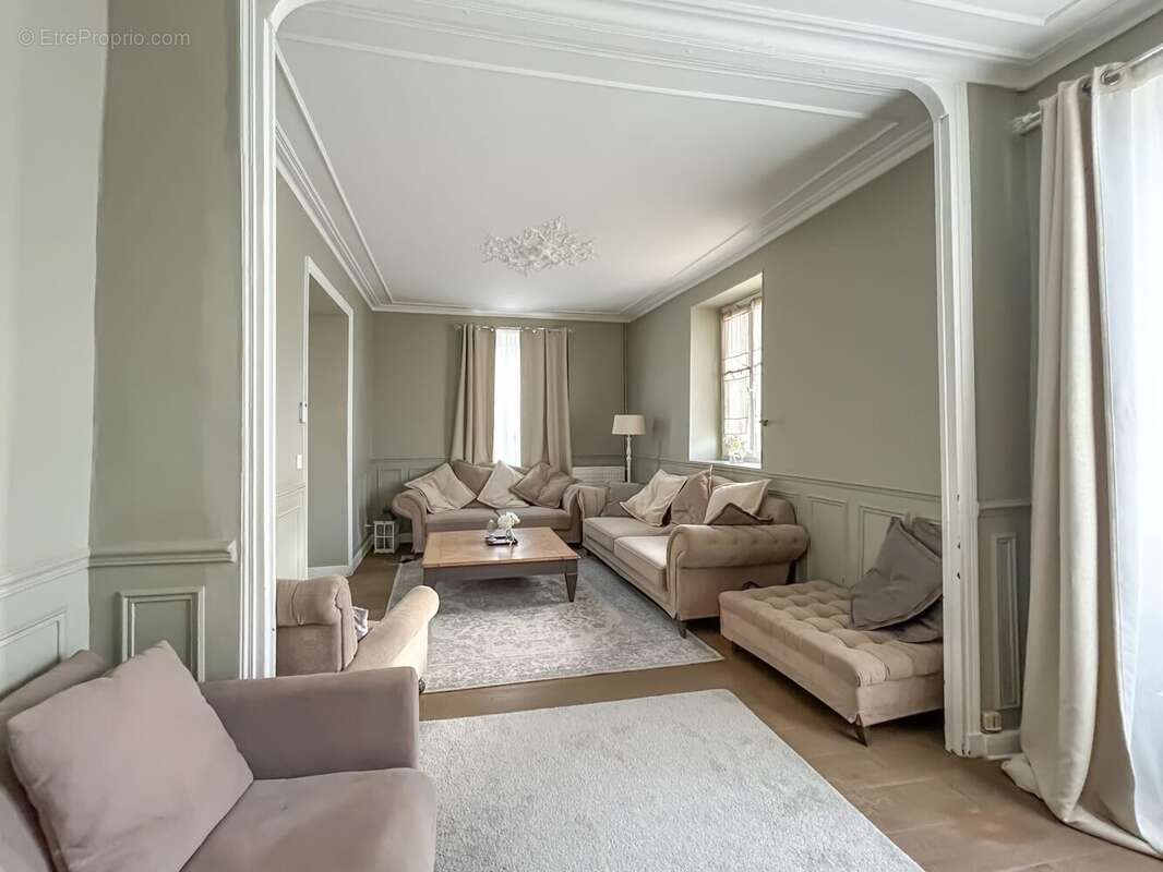 Maison à SAINT-OUEN-L&#039;AUMONE