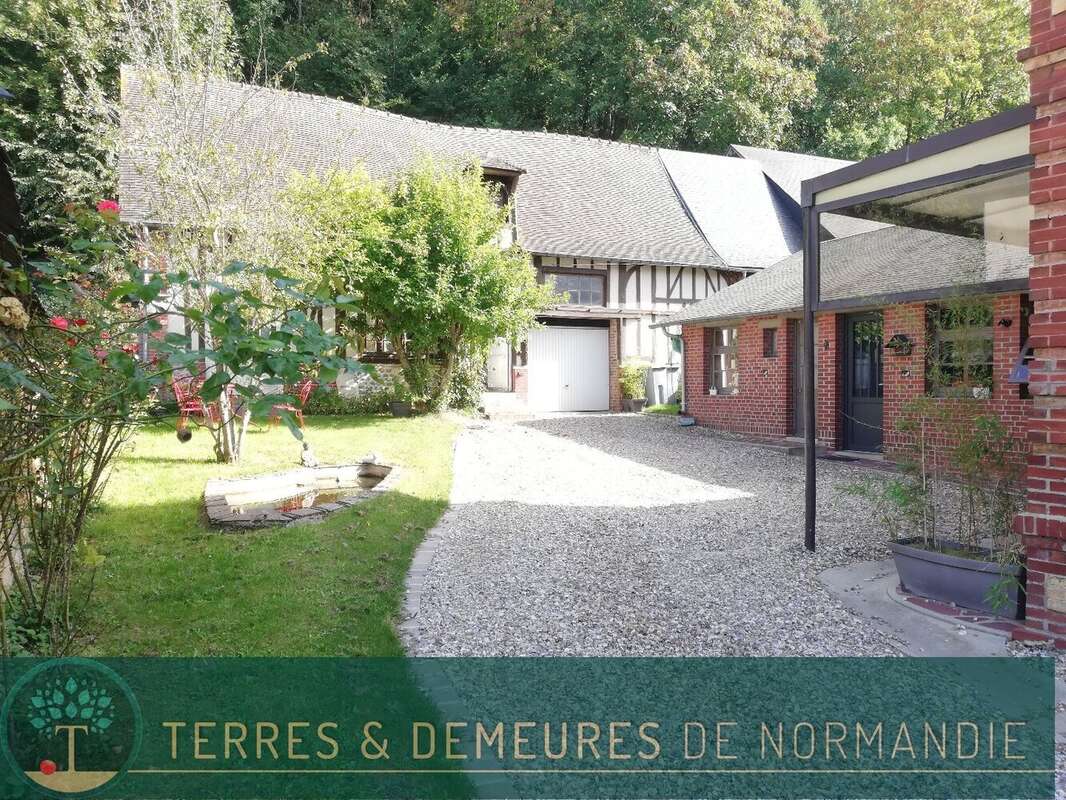 Maison à MONTFORT-SUR-RISLE