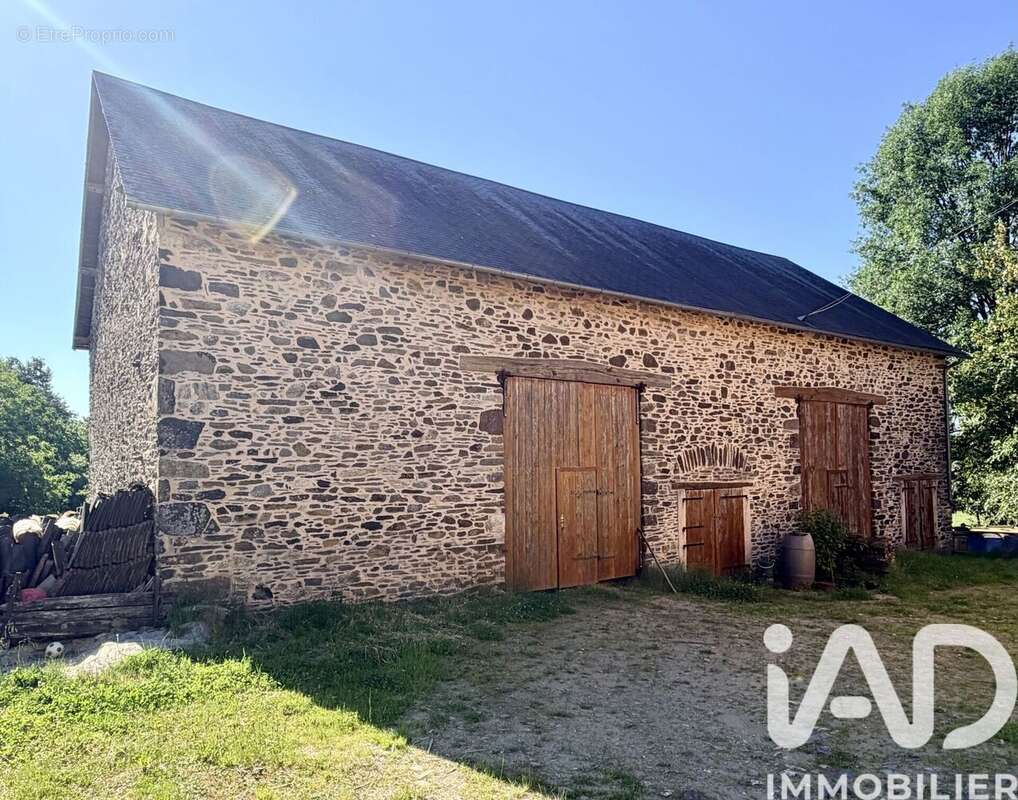 Photo 4 - Maison à SAINT-GERMAIN-LES-BELLES