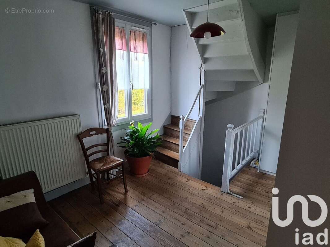 Maison 88 m² à Liomer  - photo 9