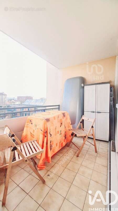 Photo 2 - Appartement à LA COURNEUVE