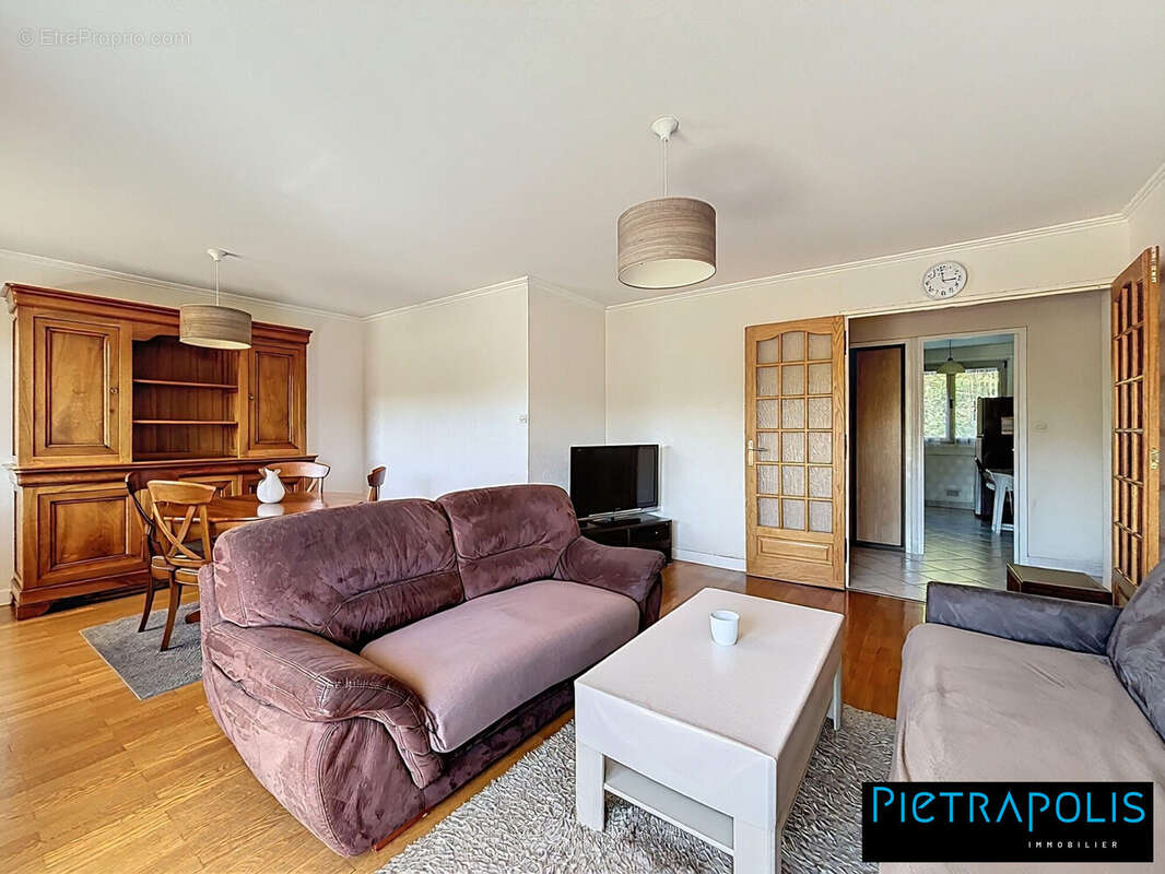 Appartement à LYON-9E