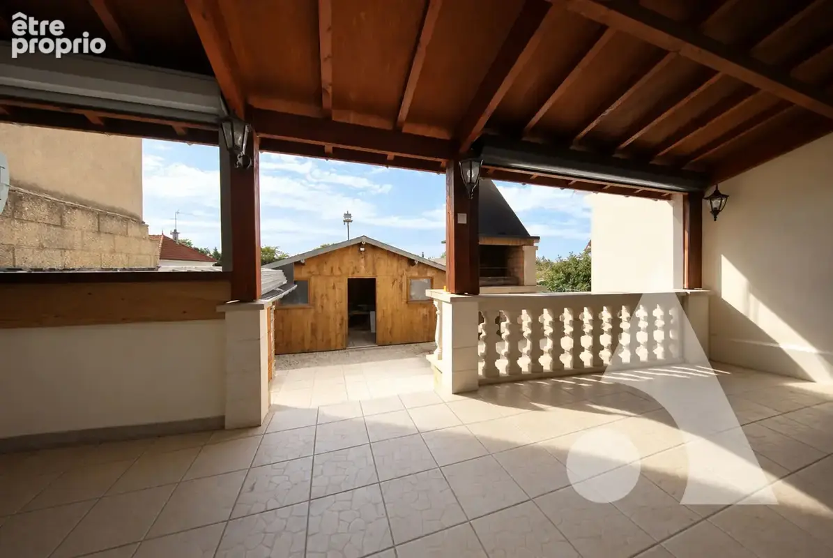 Maison Individuelle 101,21m2 au sol, 5 pièces proche gare - photo 4