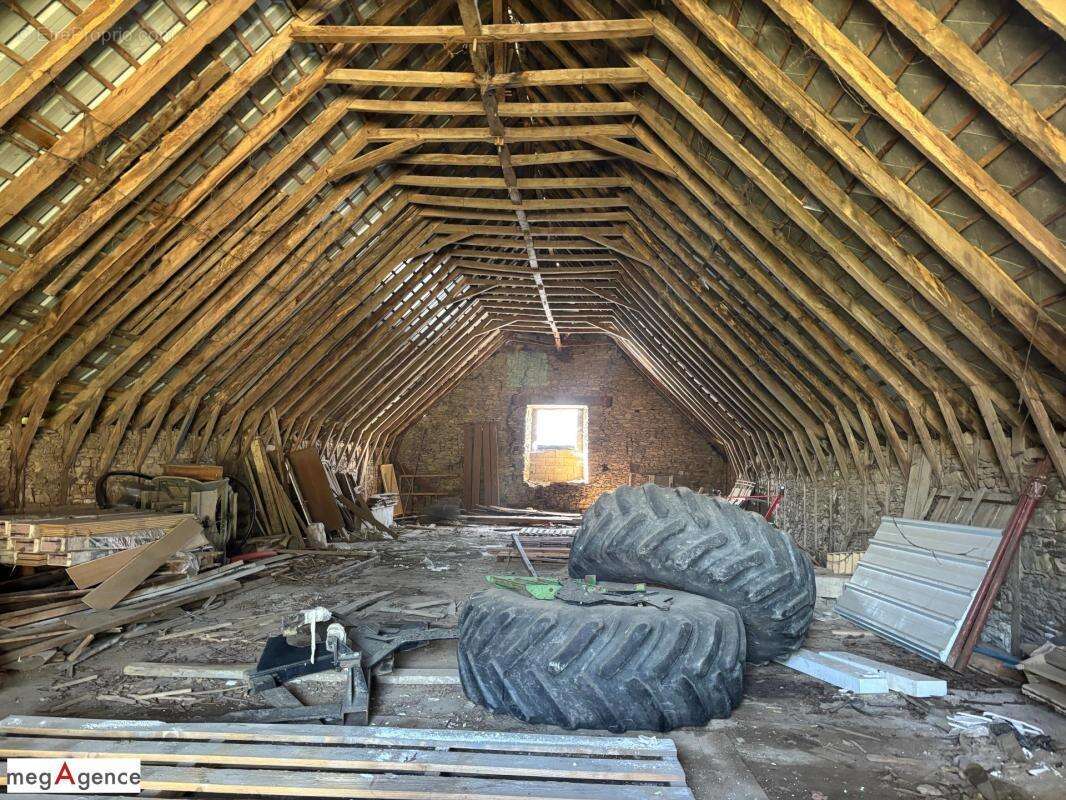 Maison à SAINT-CLEMENT