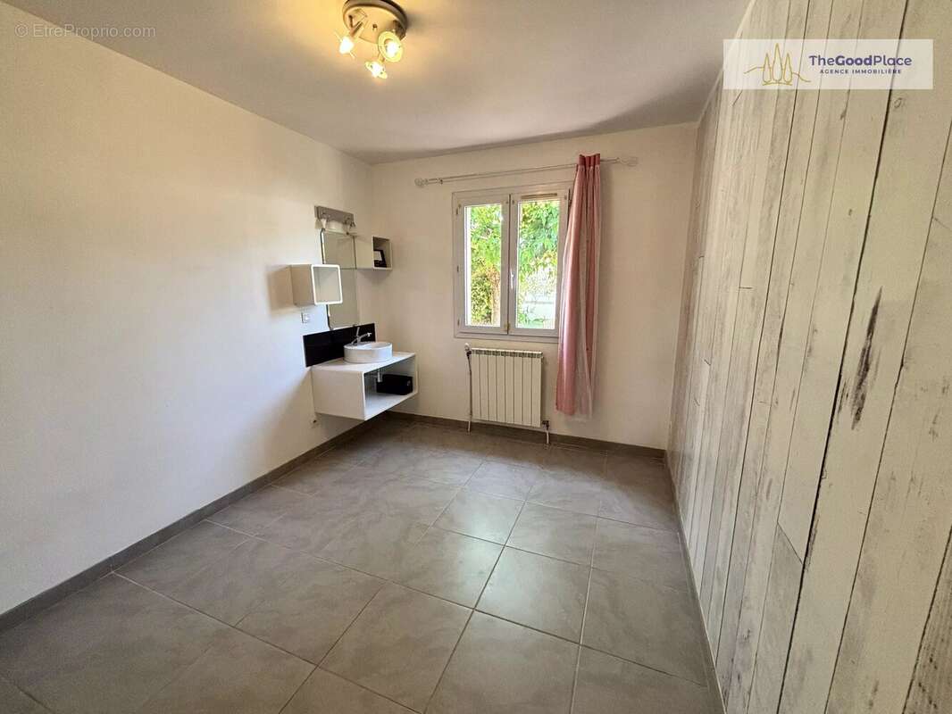 Maison à SAINT-MAXIMIN-LA-SAINTE-BAUME
