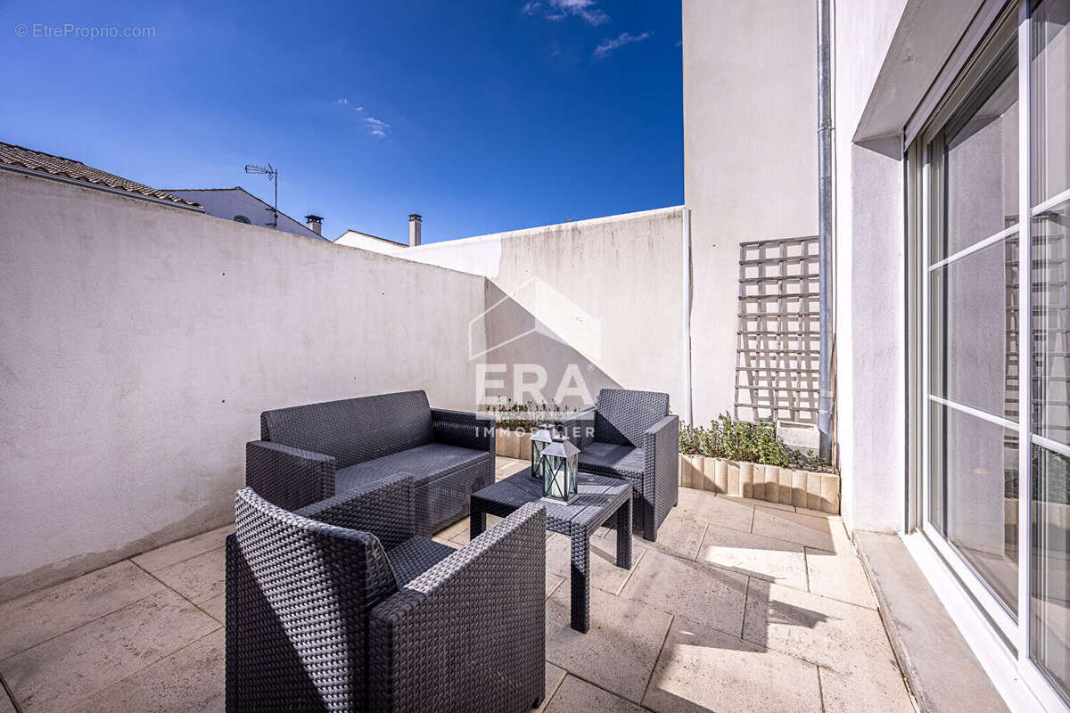 Maison à MORNAC-SUR-SEUDRE