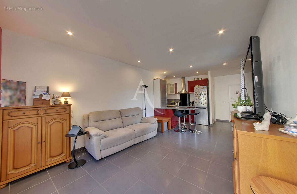 Appartement à BRIE-COMTE-ROBERT