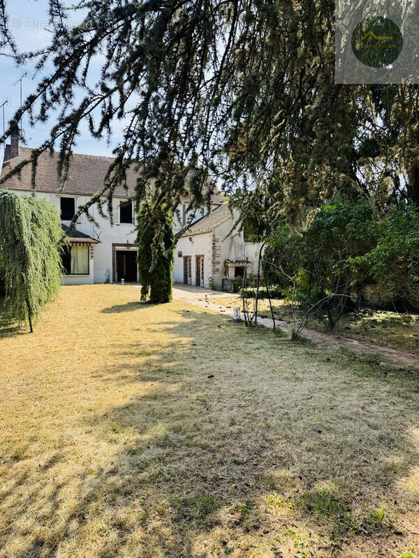Maison à EGREVILLE