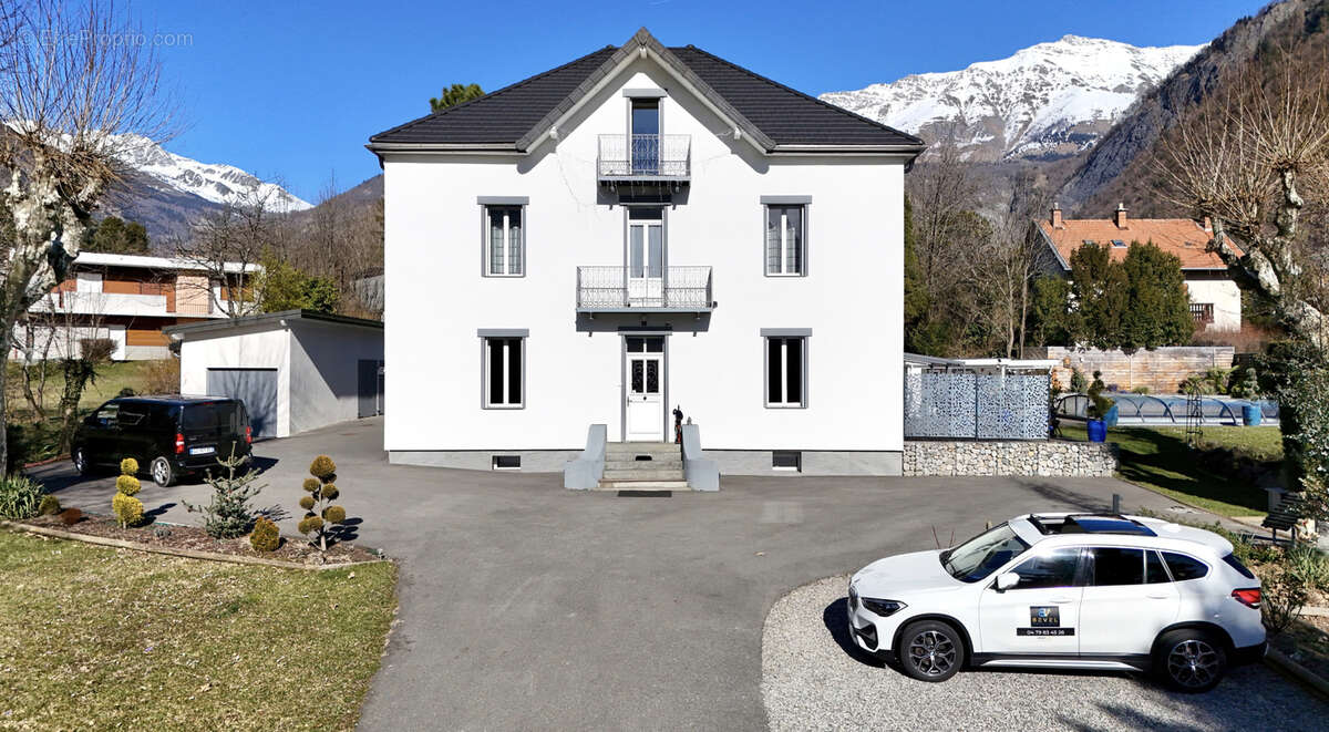(73) SAVOIE - LA CHAMBRE / Propriété d'exception - photo 13