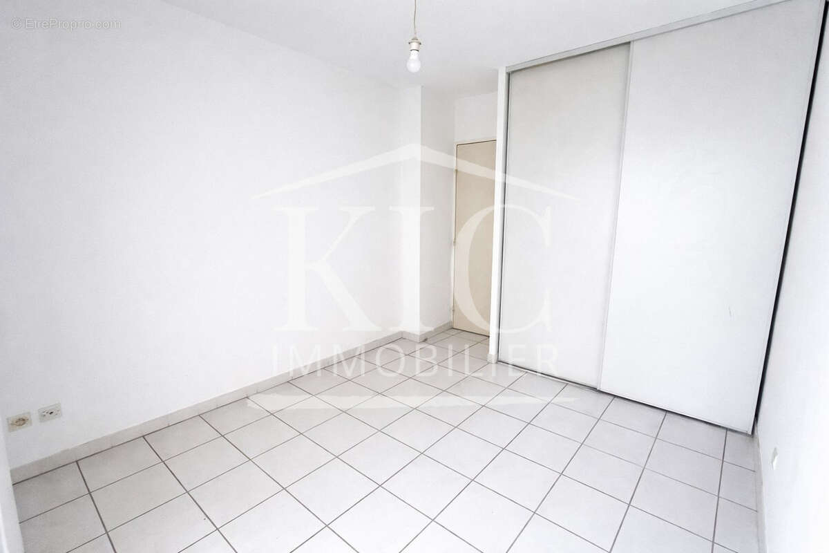 Appartement à CARCASSONNE