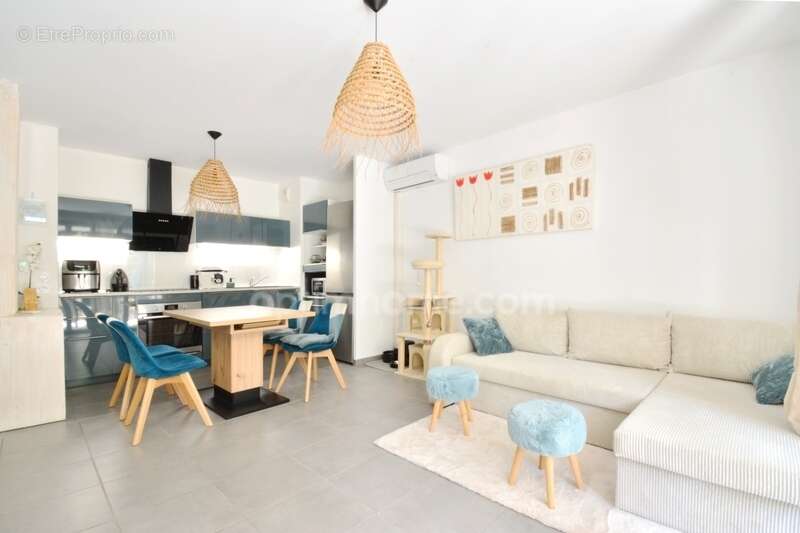 Appartement à LATTES