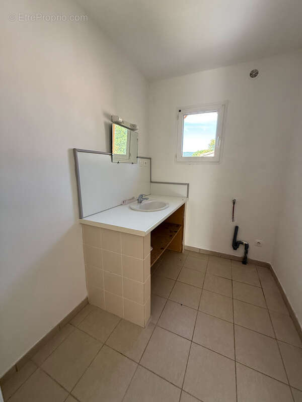 Maison à BOISSET-ET-GAUJAC