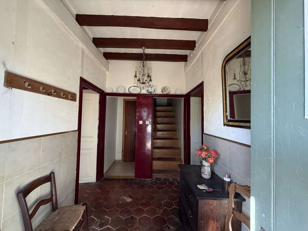 Maison à MARNES