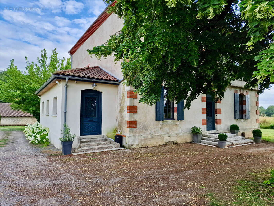 Maison à CASSENEUIL