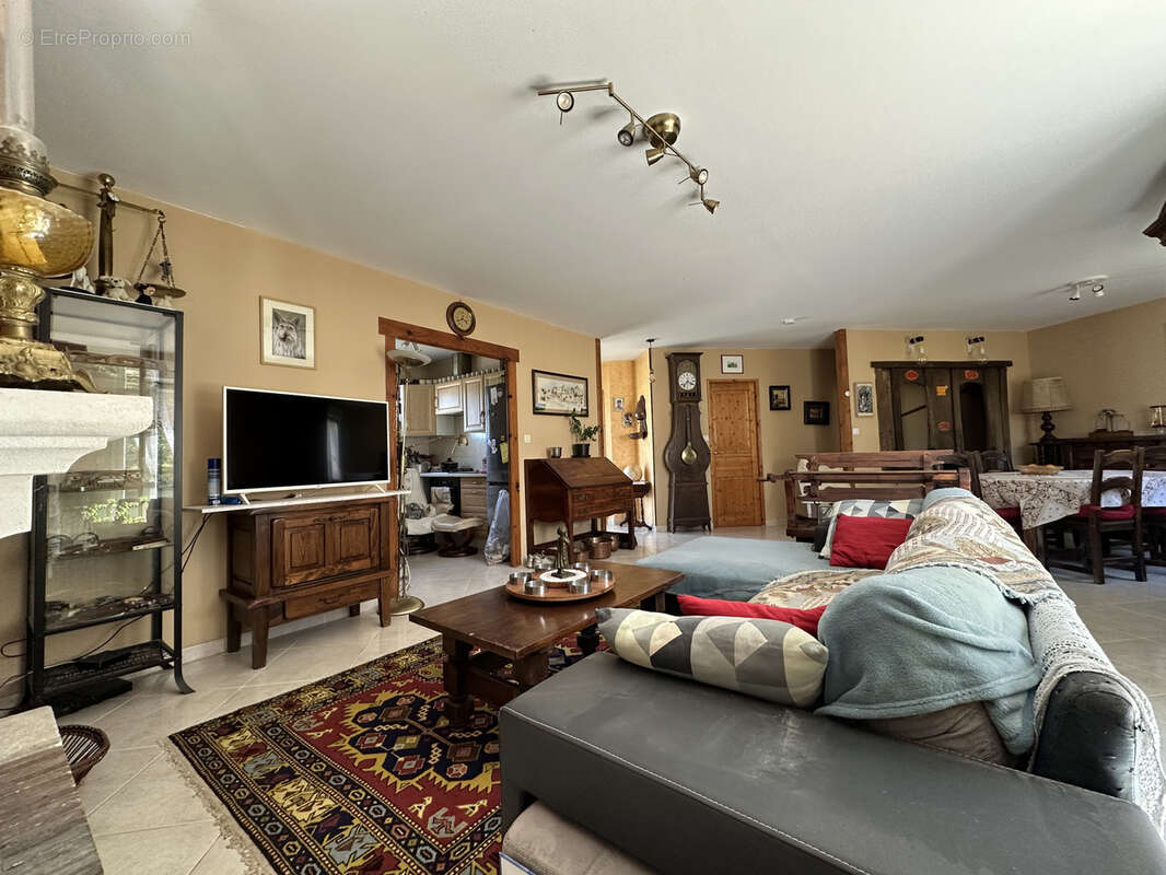 Maison à SAINT-AULAYE