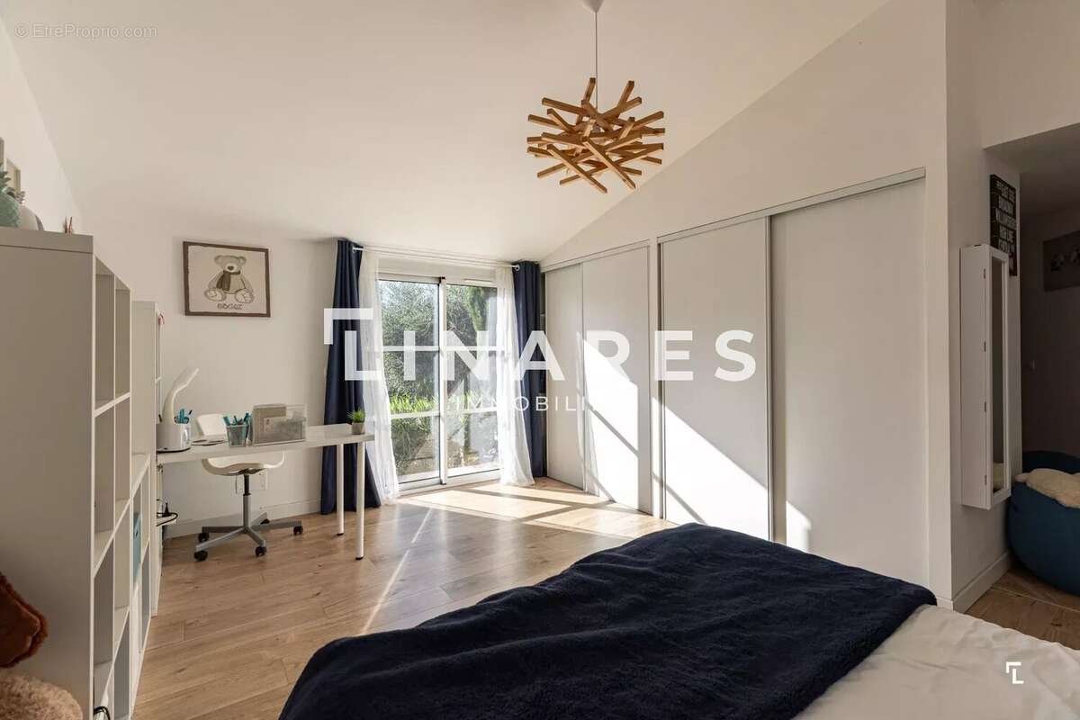 Maison à LA CADIERE-D'AZUR