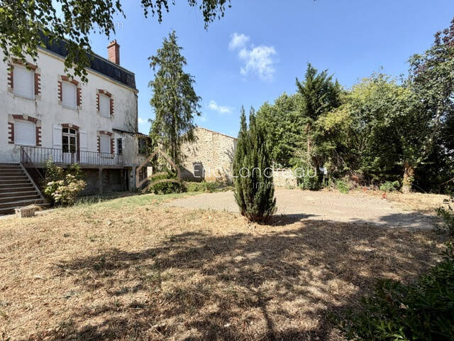 Maison à TALMONT-SAINT-HILAIRE
