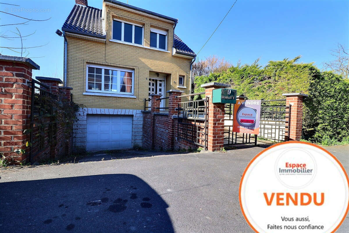 Maison à NEUVILLE-SUR-ESCAUT