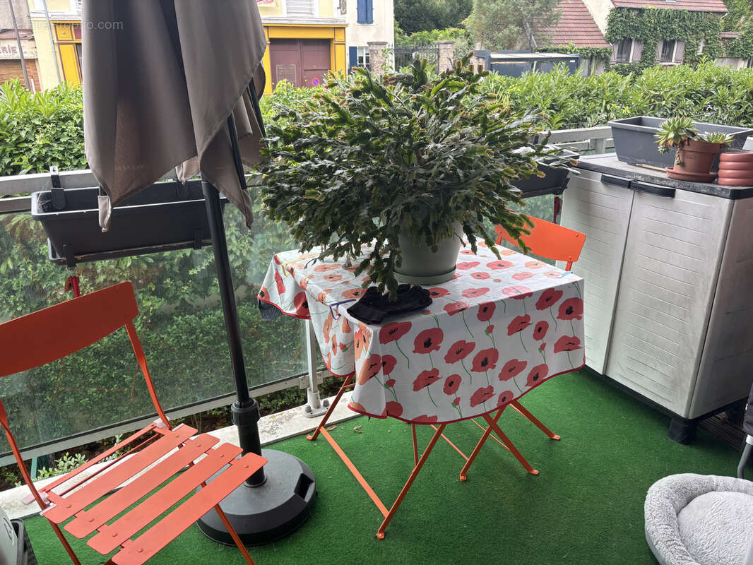 Appartement à MONTLIGNON