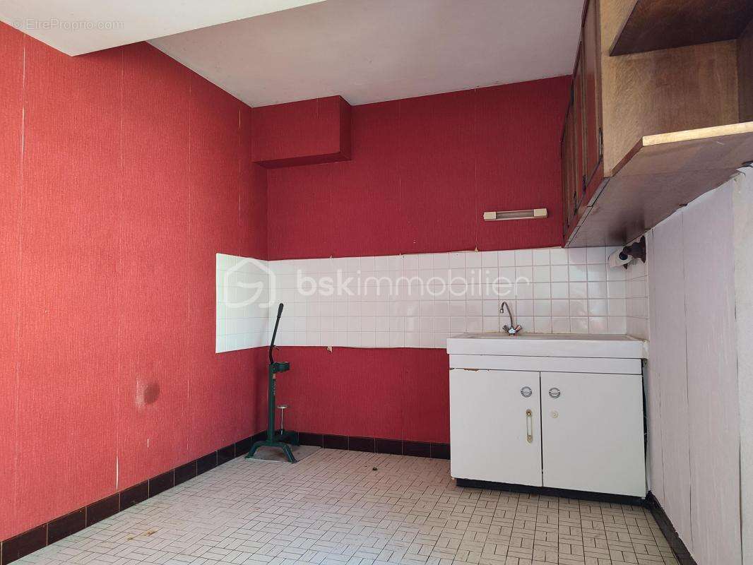 Maison à SAINT-AIGNAN-DE-COUPTRAIN