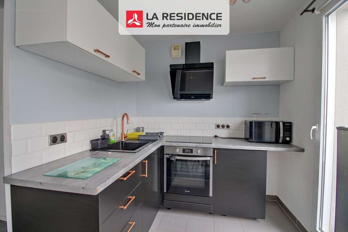 Appartement à LES MUREAUX