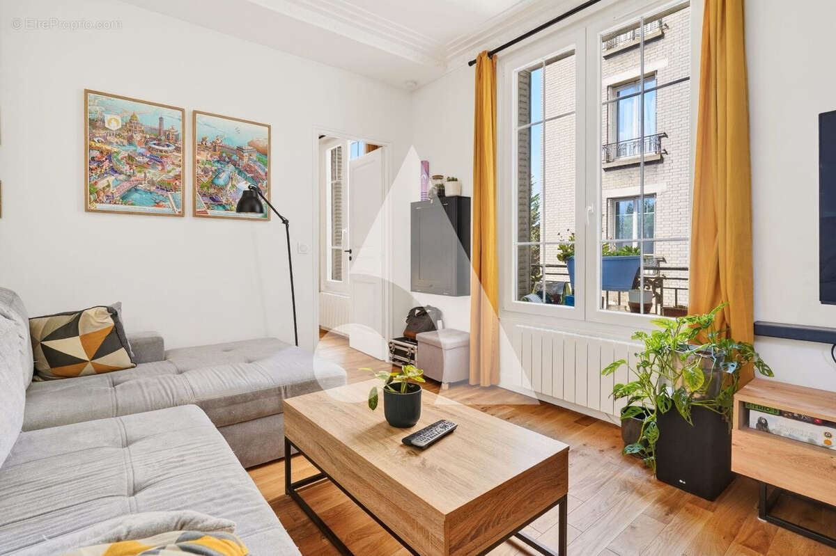 Appartement à SAINT-OUEN
