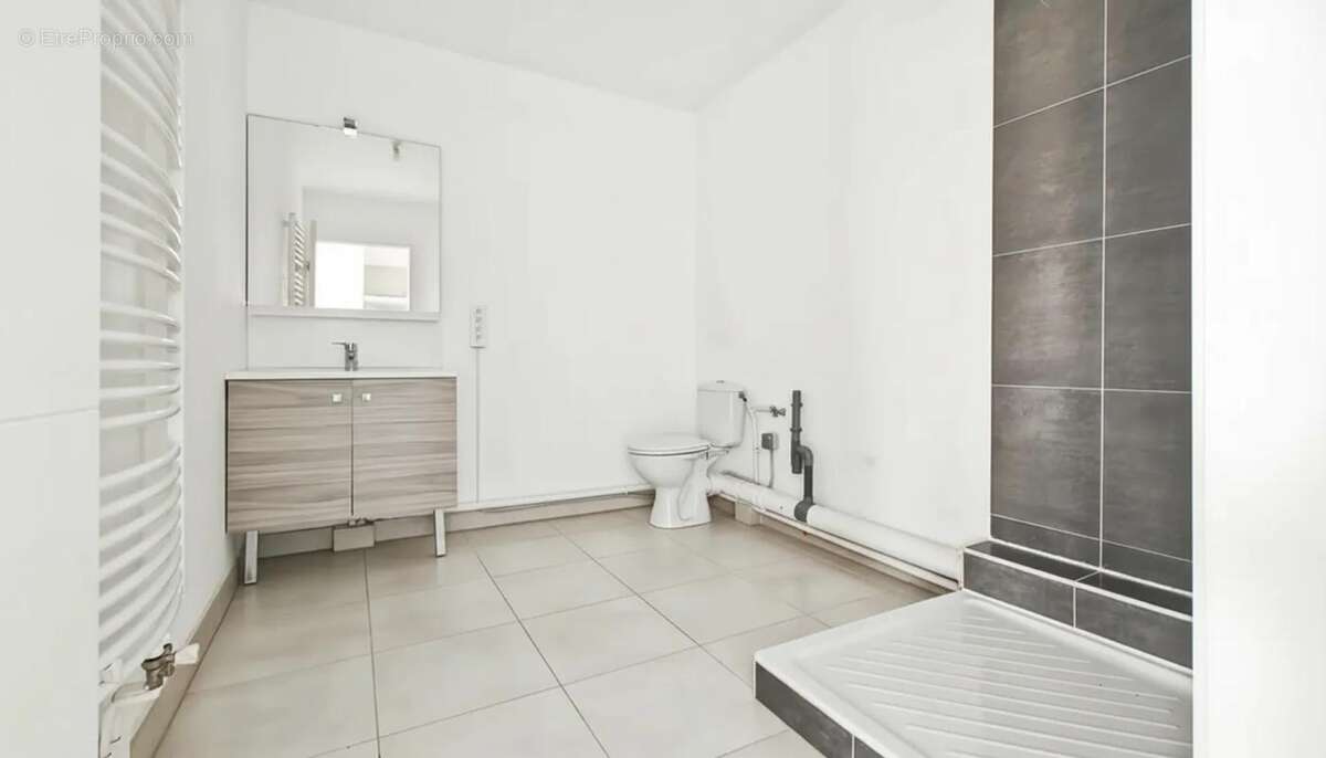 Appartement à BREUILLET