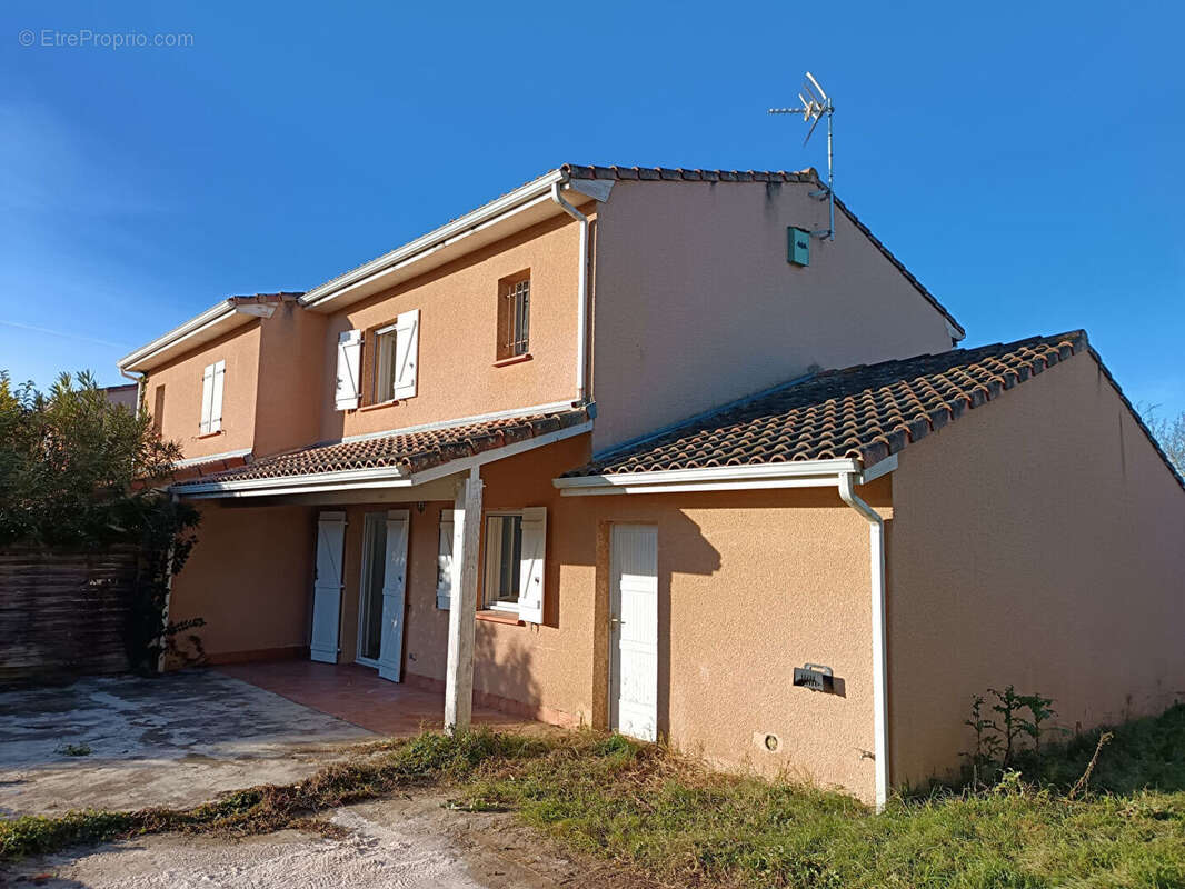 Maison à SAINT-LYS