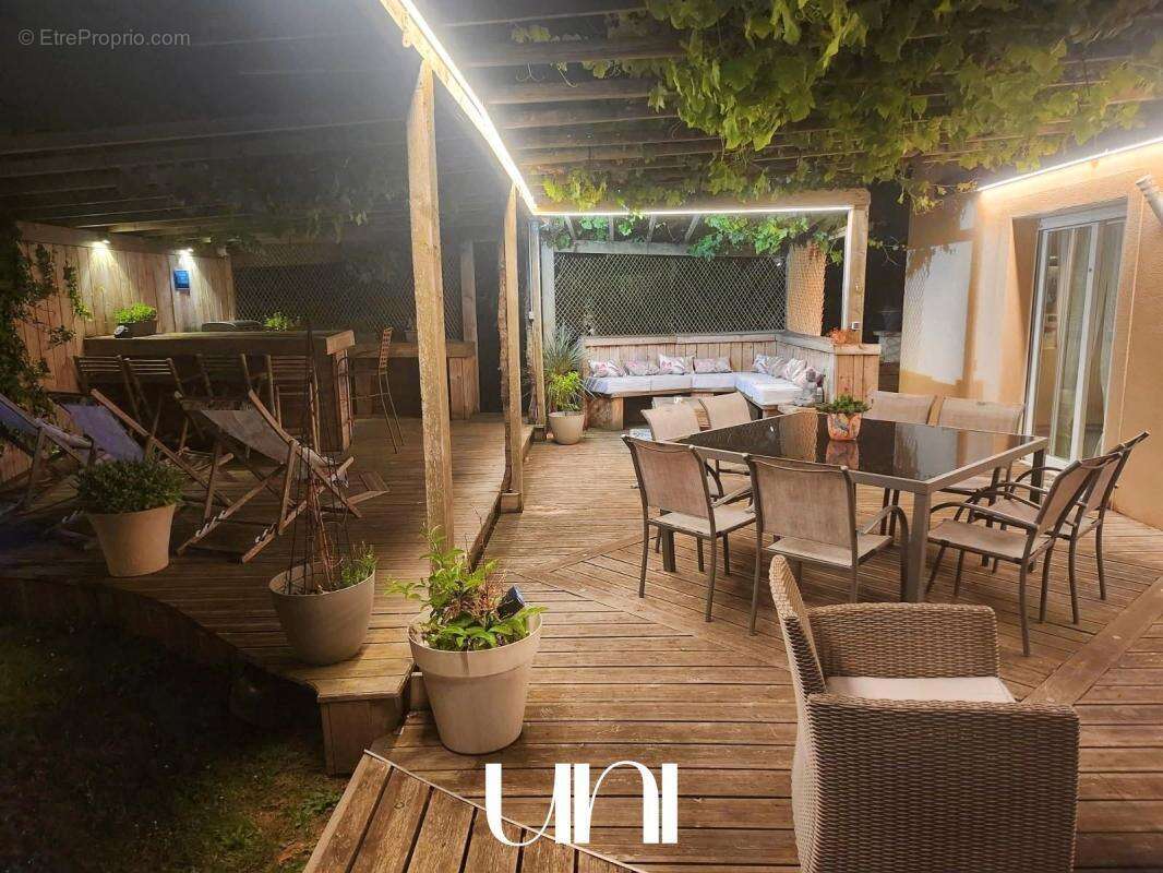 Maison à BLAINVILLE-SUR-ORNE