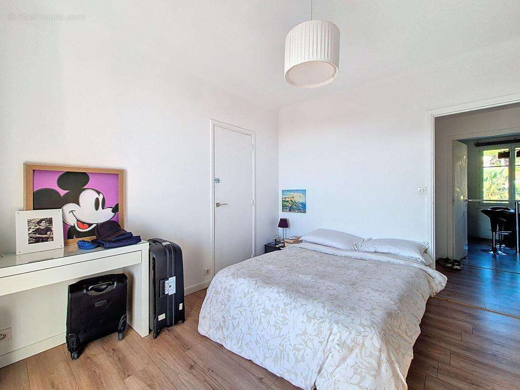 Appartement à LE CANNET