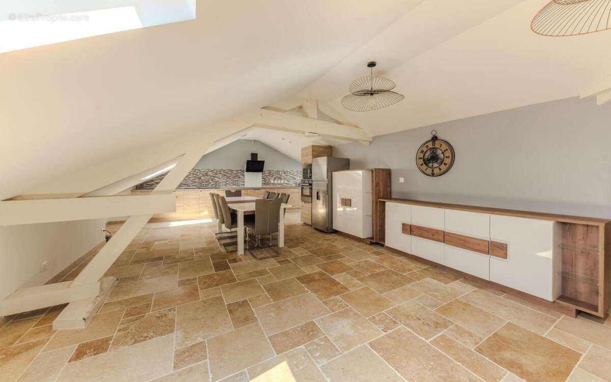 Appartement à ESSEY-LES-NANCY