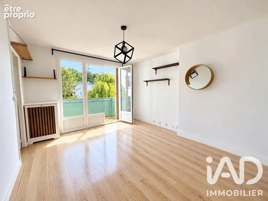 Photo 1 - Appartement à CHELLES